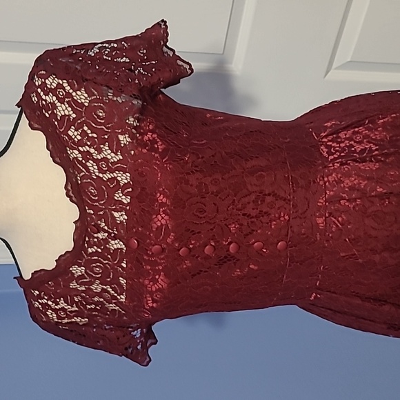 Burgundy Red Lace Overlay with Button Accents Midi Kneelength Dress - Picture 2 of 4
